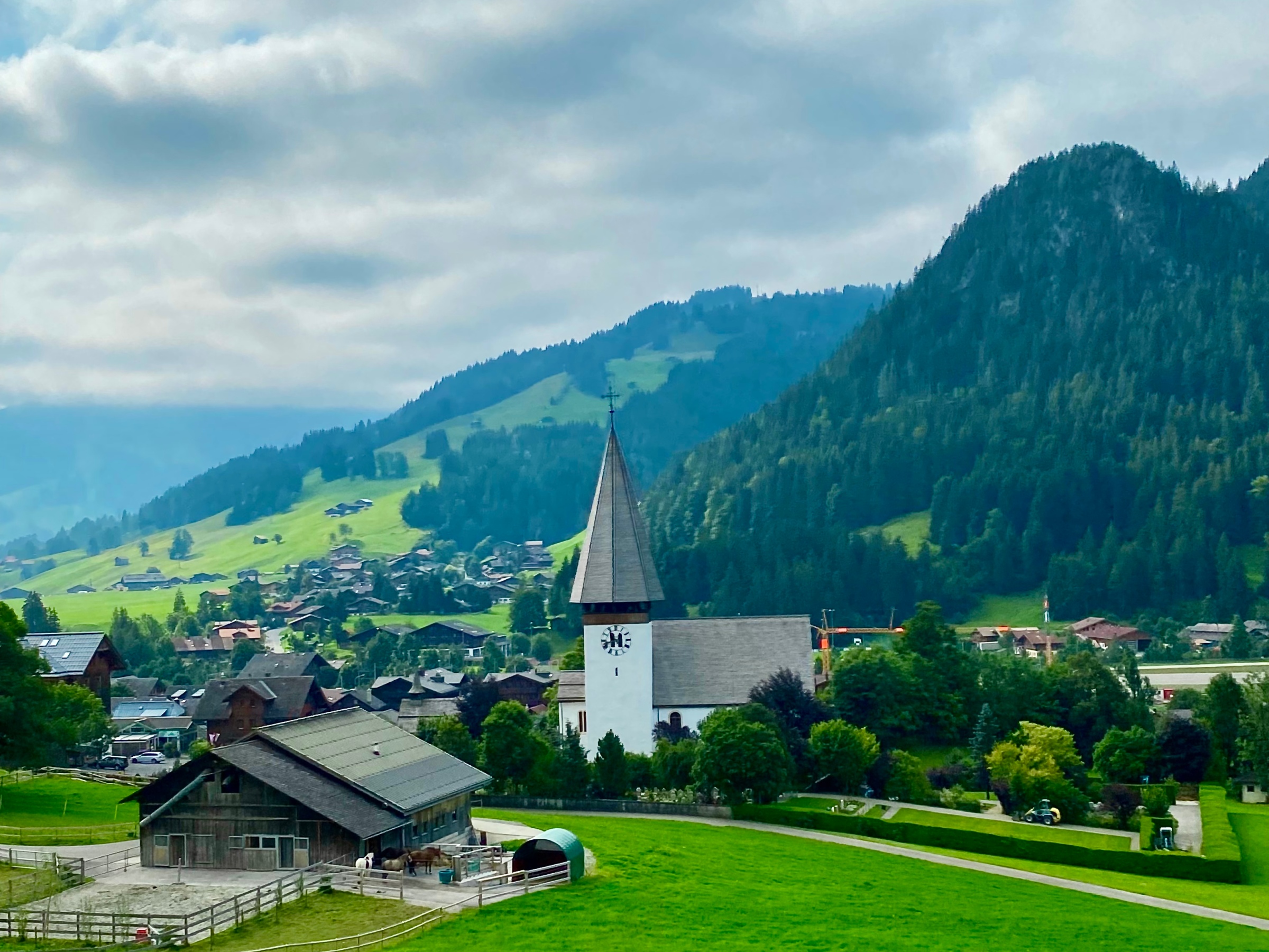 Gstaad & Saanen – Iconic Bollywood Shooting Locations… – travel with kajol